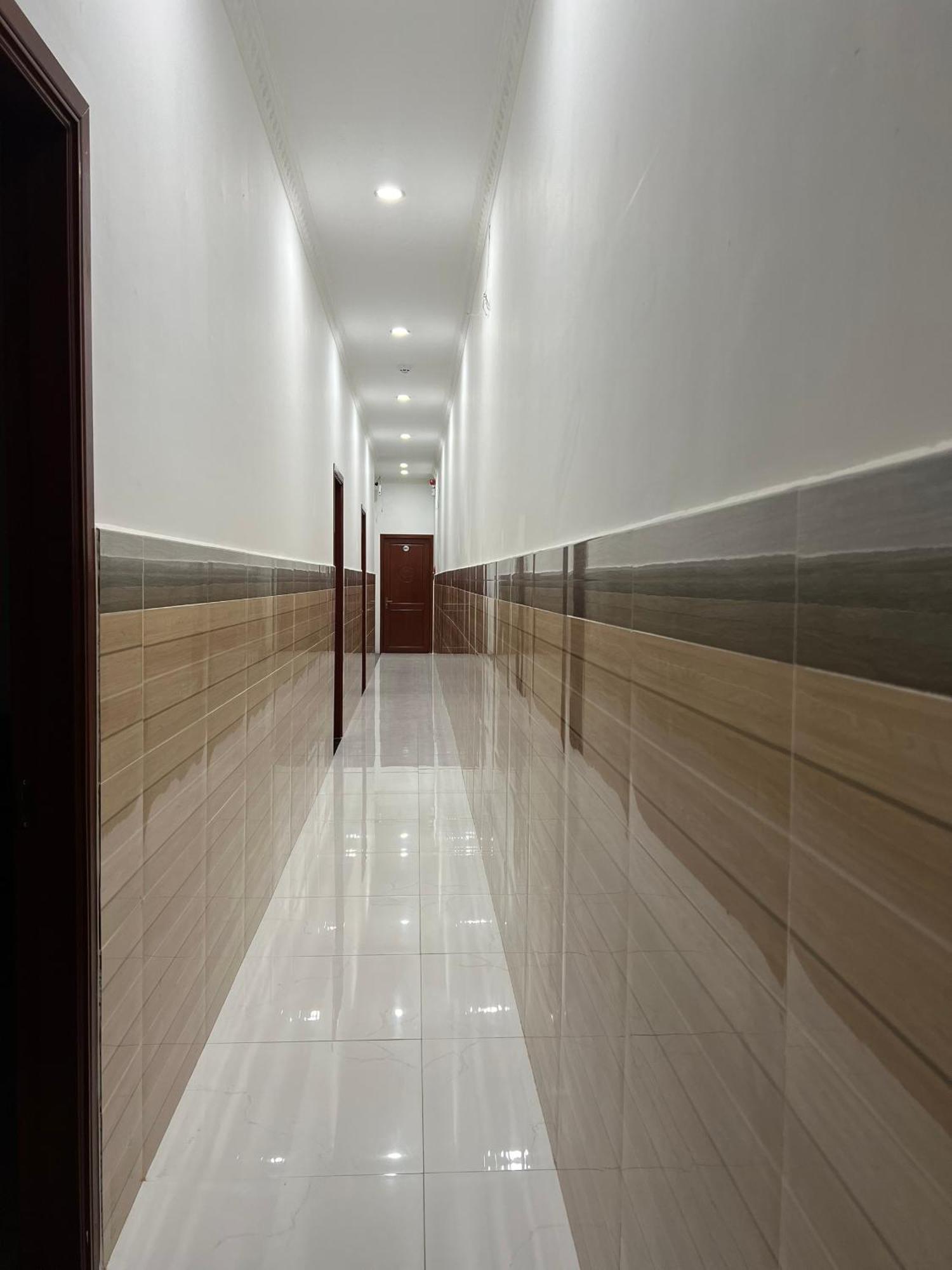 Nhan Tay Hostel Кантхо Екстер'єр фото